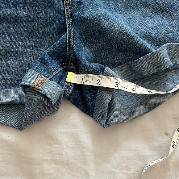 Classic Blue Denim Women's Shorts - Picture 5 of 7